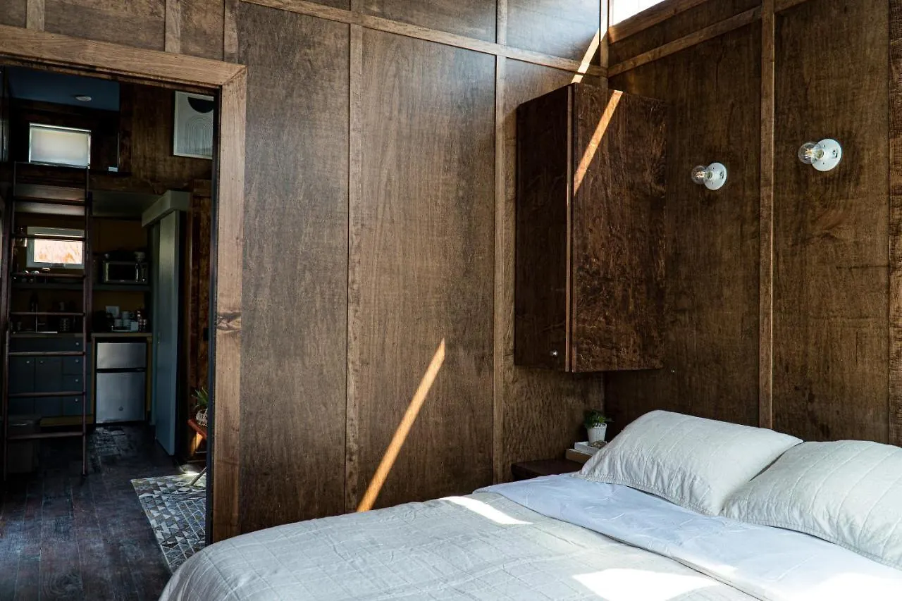 Ironwood Grove, Tiny House Hotel Nashville 0*,