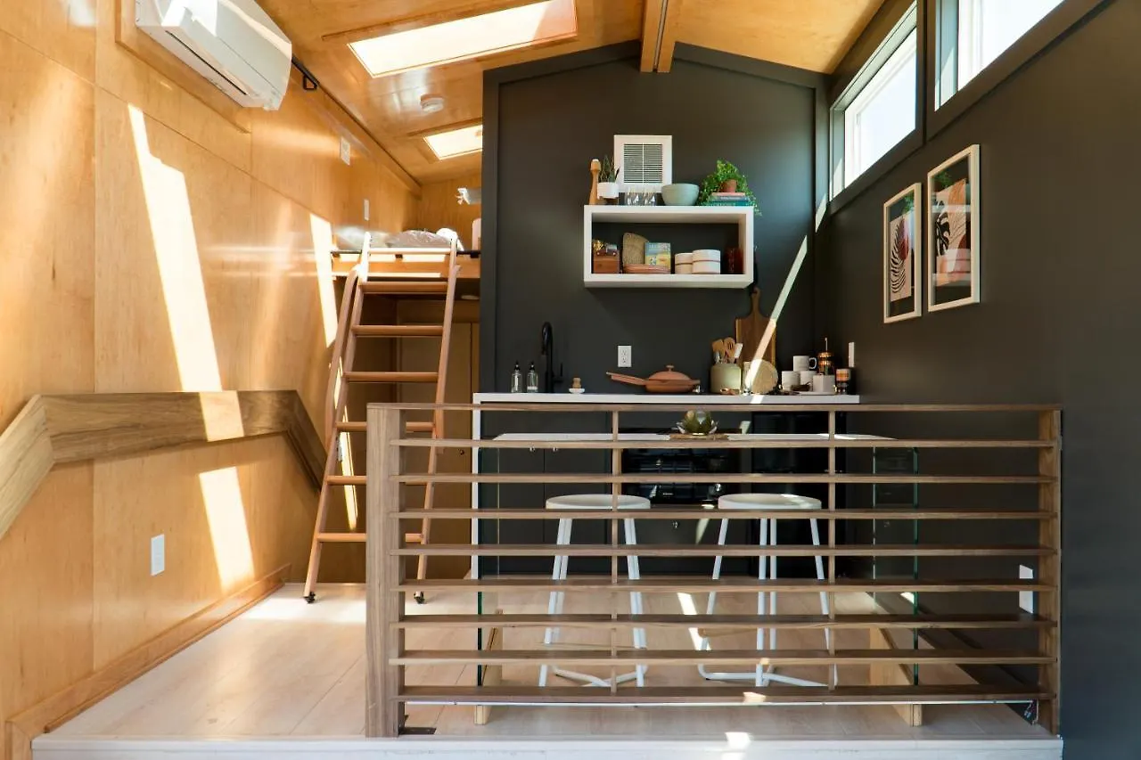 Ironwood Grove, Tiny House Hotel Nashville Aparthotel