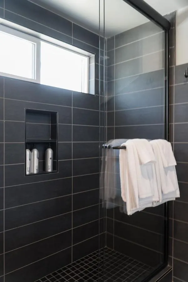 Ironwood Grove, Tiny House Hotel Nashville