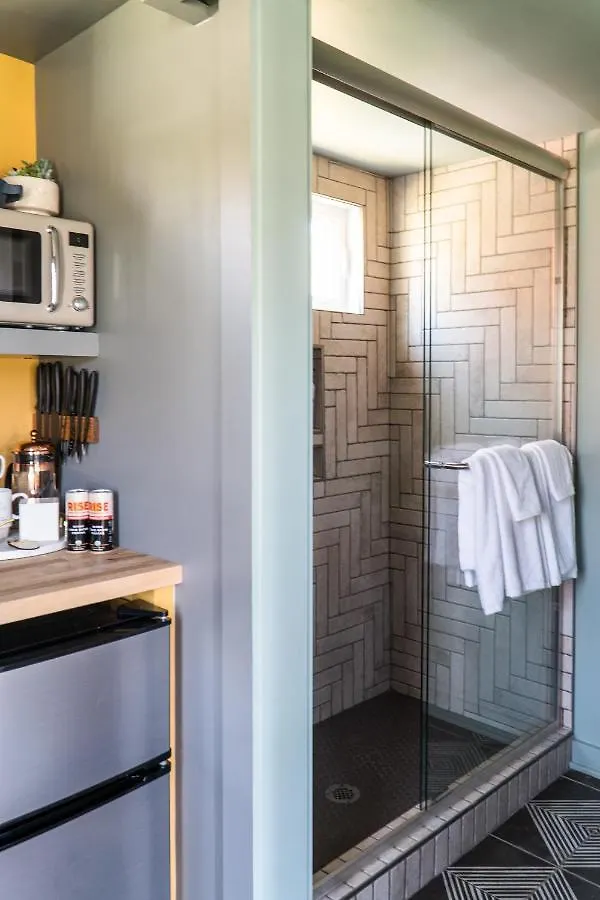 Ironwood Grove, Tiny House Hotel Nashville Aparthotel