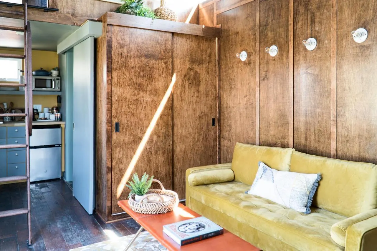 Ironwood Grove, Tiny House Hotel Nashville 0*,  United States